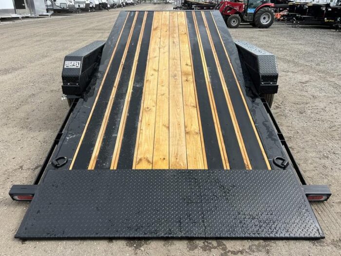 2024 Diamond C 7X24 20K Tilt Deck Equipment Trailer w/Spare Mount - Image 7